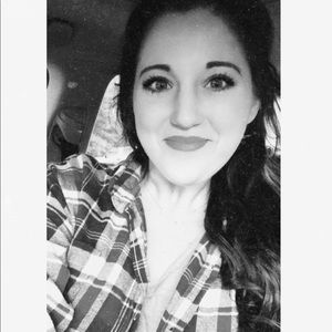 Meet your Posher, Mallory